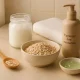 Natural home remedies for pregnancy itching including coconut oil, aloe vera, oatmeal bath, and fragrance-free moisturizer in a calming setting.