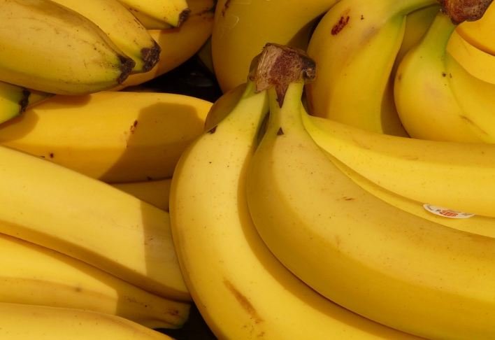 ripe and yellow bananas