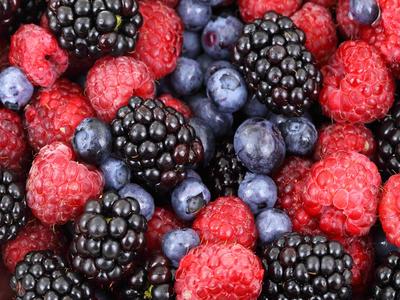 Berries: blackberries and raspberries