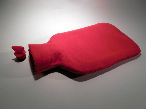 Hot-water bottle (red)