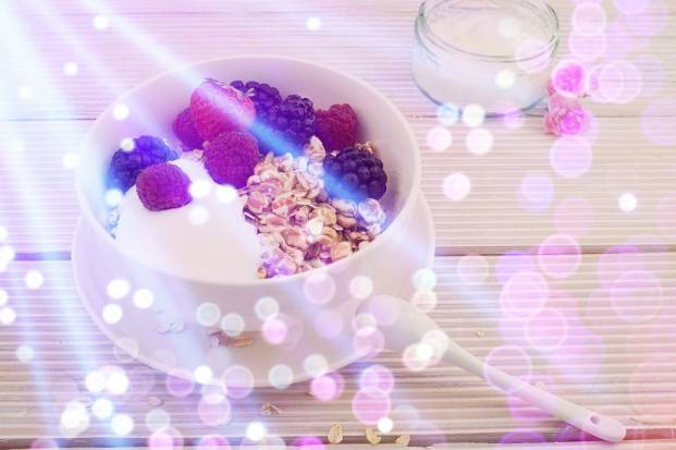 Oatmeal and berries