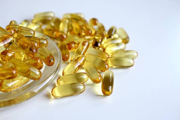Supplements of omega-3 in capsules
