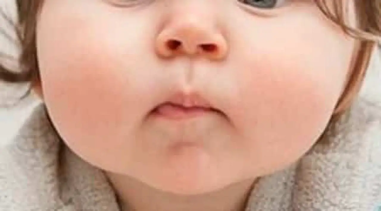 Among Us Big Cheeks among-us-big-cheeks