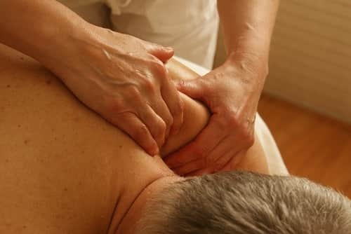 benefits and side effects of deep tissue massage